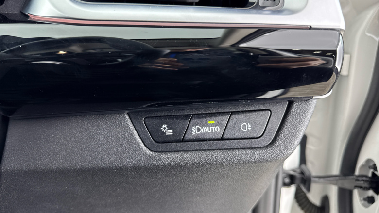 BMW X1 sDrive 20i MHT xLine 5dr Step Auto Petrol Estate